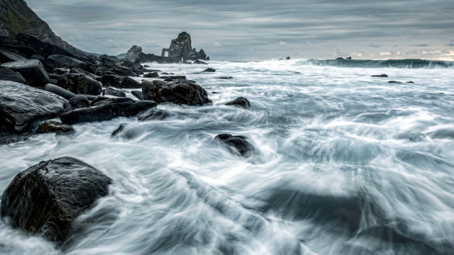 Rocky beach waves lighthouse clouds free wallpaper for desktop - medium preview image