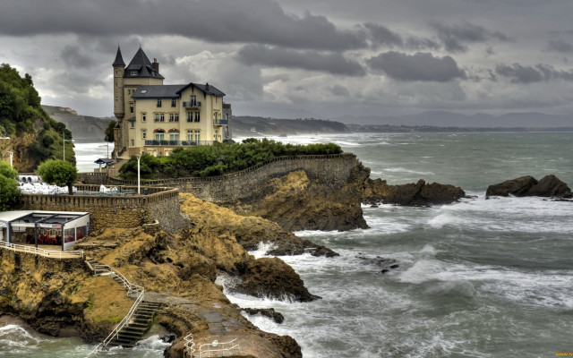 Train waterhouse cliffcity stormy matte free wallpaper for desktop - medium preview image