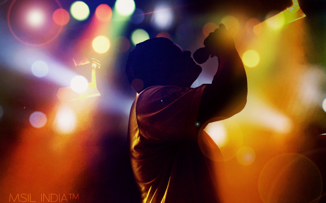 Cedric seaut stage lights holography free wallpaper for desktop - medium preview image