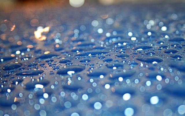 Blue water droplets bokeh bubble free wallpaper for desktop - medium preview image