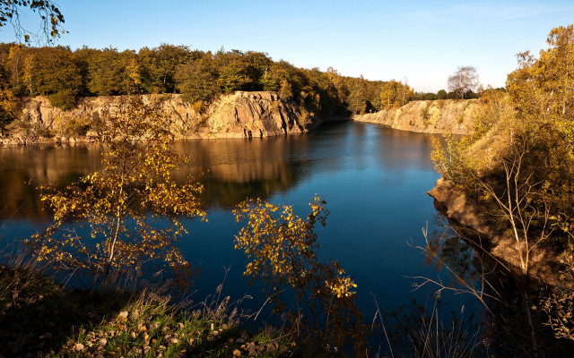 River autumn twilight cliff forest free wallpaper for desktop - medium preview image