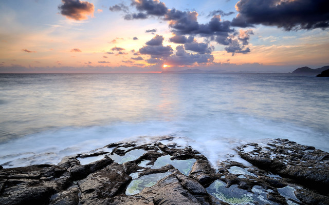 Rocky beach sunset clouds ocean #2 free wallpaper for desktop - medium preview image