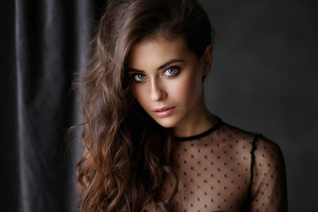 Elina karimova piercing eyes polka free wallpaper for desktop - medium preview image