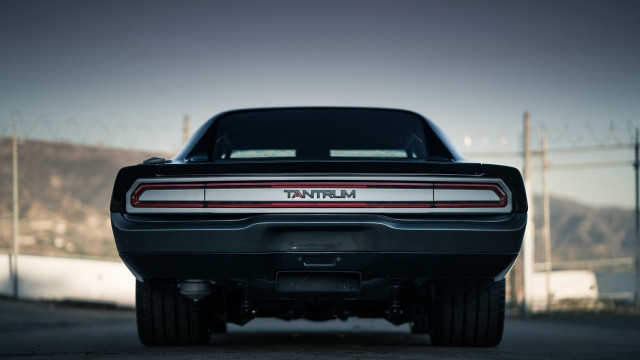 Black car parking lot fence #3 free wallpaper for desktop - medium preview image