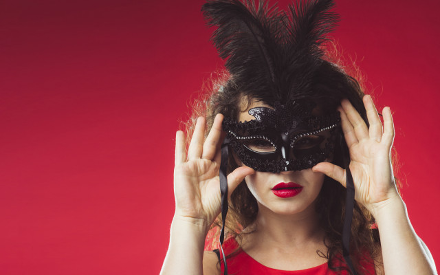 Woman mask feathers eyes red free wallpaper for desktop - medium preview image