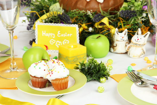 Easter cupcakes still life food free wallpaper for desktop - medium preview image