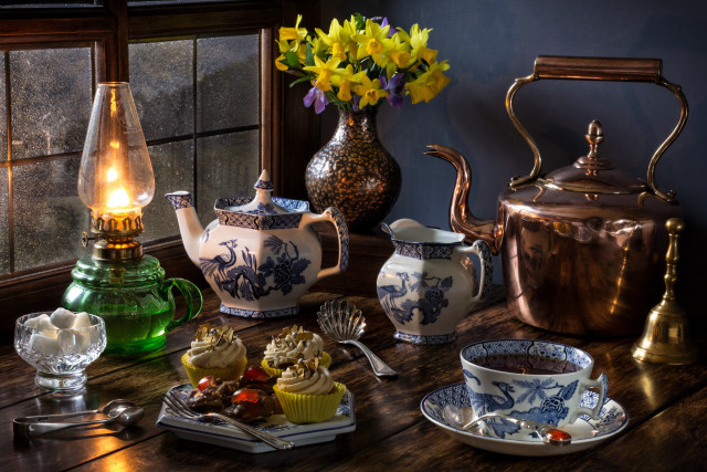 Tea table cupcakes teapot kettle free wallpaper for desktop - medium preview image