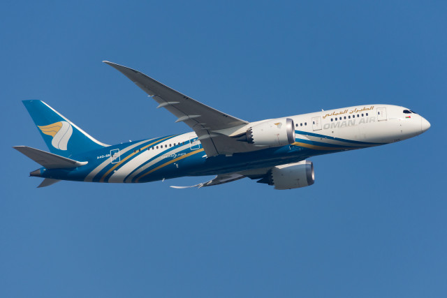 Large jet blue sky gold free wallpaper for desktop - medium preview image