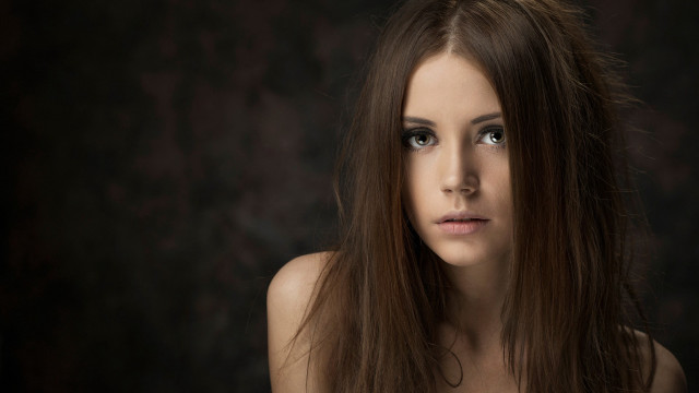 Woman longhair serious browneyes realistic free wallpaper for desktop - medium preview image