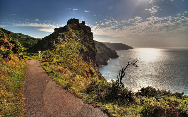 Ocean cliff path sunny mountain free wallpaper for desktop - medium preview image