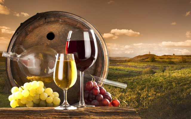 Wine barrel glass grapes stilllife free wallpaper for desktop - medium preview image