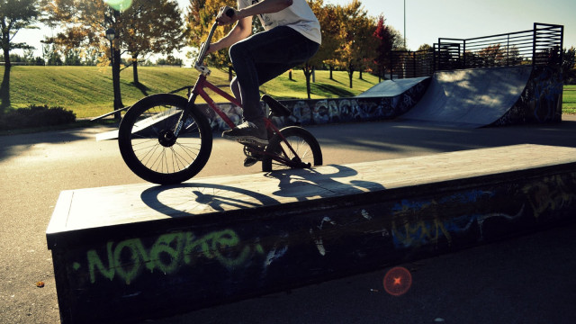 Man bike wooden ramp graffiti free wallpaper for desktop - medium preview image