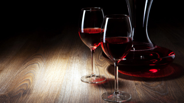 Wine glasses bottle still life #3 free wallpaper for desktop - medium preview image