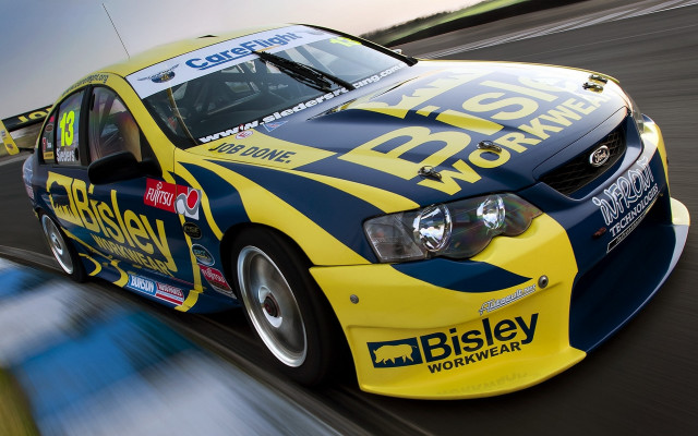 Yellow blue car track motion free wallpaper for desktop - medium preview image