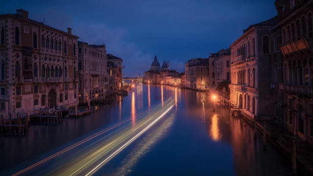 Canal night long exposure reflections free wallpaper for desktop - medium preview image