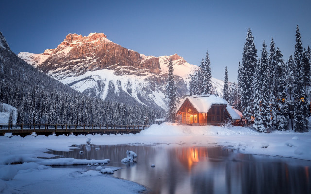 Mountain cabin snow trees lake free wallpaper for desktop - medium preview image