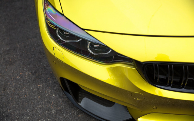 Yellow car front grill headlight #2 free wallpaper for desktop - medium preview image