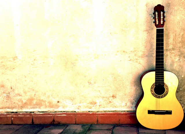 Guitar brickwall stilllife photorealistic celiafiennes free wallpaper for desktop - medium preview image