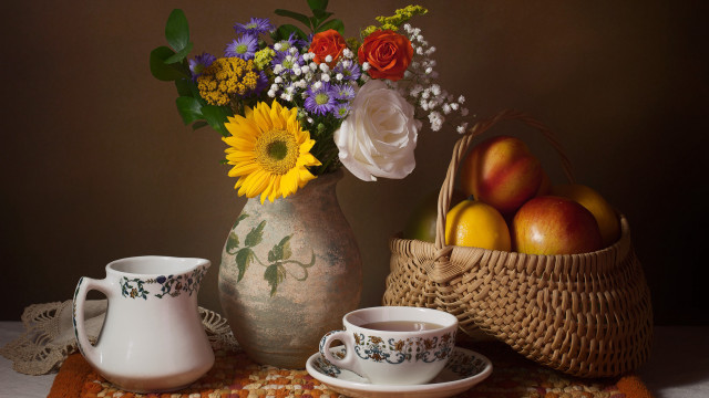 Flower vase coffee fruit basket free wallpaper for desktop - medium preview image