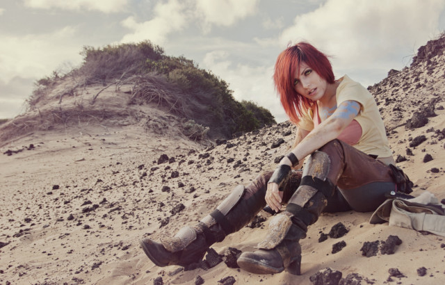 Woman red hair beach boot free wallpaper for desktop - medium preview image