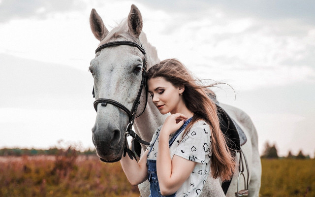 Woman horse field portrait outdoors free wallpaper for desktop - medium preview image