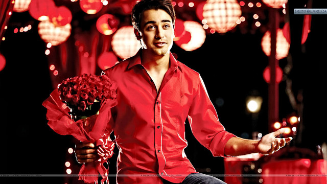 Man holding bouquet red shirt free wallpaper for desktop - medium preview image
