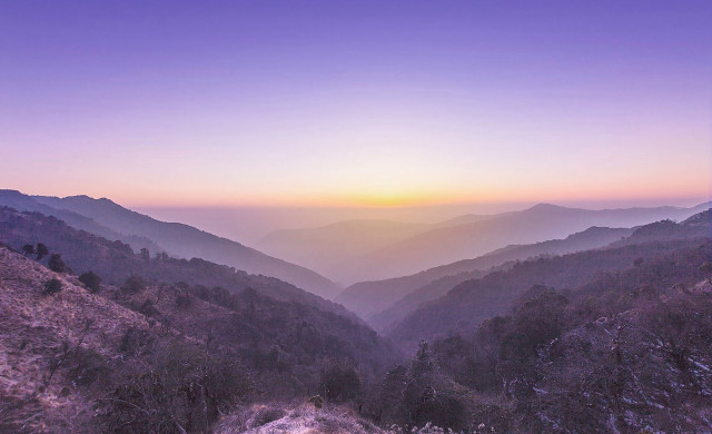 Mountain range sunset trail cloud free wallpaper for desktop - medium preview image