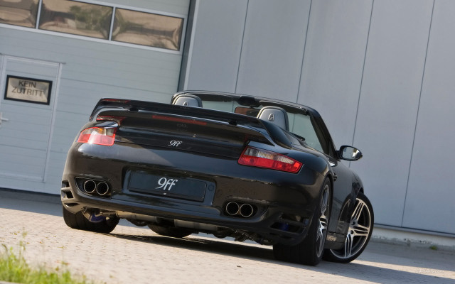 Black sports car tiltshift side free wallpaper for desktop - medium preview image