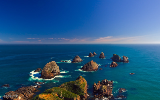 Ocean rocks blue sky waves #2 free wallpaper for desktop - medium preview image