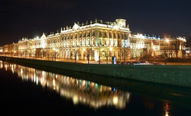 Neoclassical flemishbaroque clocktower night cityscape free wallpaper for desktop - medium preview image