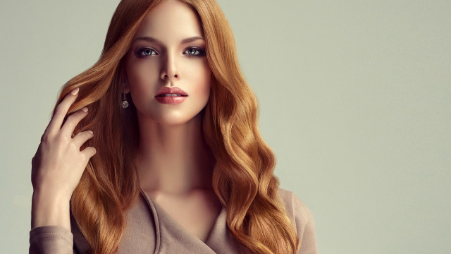Red haired woman posing photorealistic free wallpaper for desktop - medium preview image