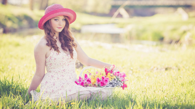Woman pink hat basket flowers free wallpaper for desktop - medium preview image