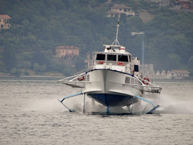 Boat water town hill houses free wallpaper for desktop - medium preview image