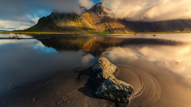 Mountain reflection lake rocks cloudy free wallpaper for desktop - medium preview image