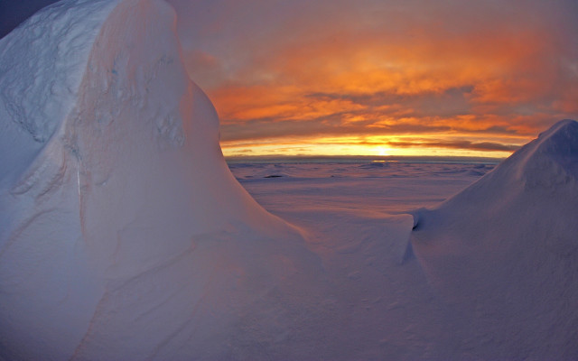Snow mountain sunset clouds person free wallpaper for desktop - medium preview image