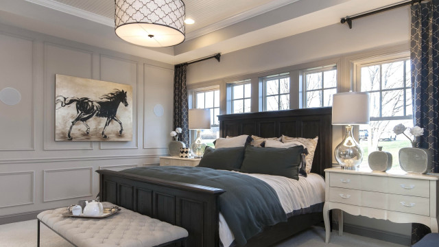 Bedroom large bed painting bench free wallpaper for desktop - medium preview image