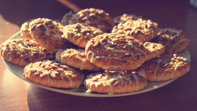 Cookies icing nuts coffee autumn free wallpaper for desktop - medium preview image