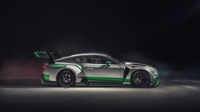 Car greenstripe dooropen darkroom digital free wallpaper for desktop - medium preview image