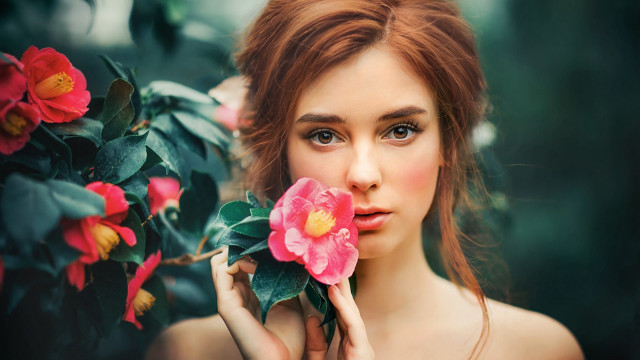 Woman holding rose portrait art free wallpaper for desktop - medium preview image
