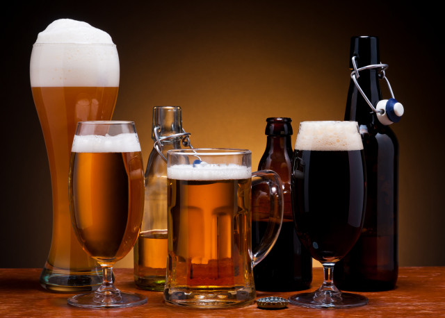 Beer glasses bottles wooden table free wallpaper for desktop - medium preview image