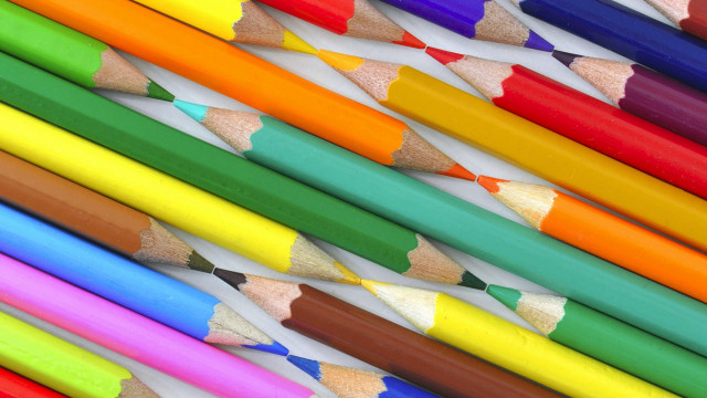 Colored pencils child drawing pastell free wallpaper for desktop - medium preview image