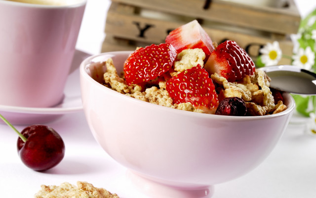 Cereal strawberries coffee flower food free wallpaper for desktop - medium preview image