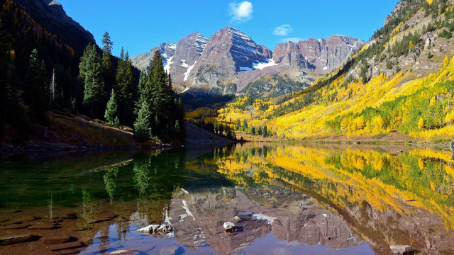 Mountain lake trees yellow leaves free wallpaper for desktop - medium preview image