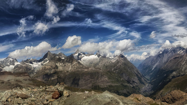 Mountain range clouds rocks panorama free wallpaper for desktop - medium preview image