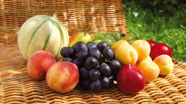 Sunny fruit stilllife wicker watermelon free wallpaper for desktop - medium preview image