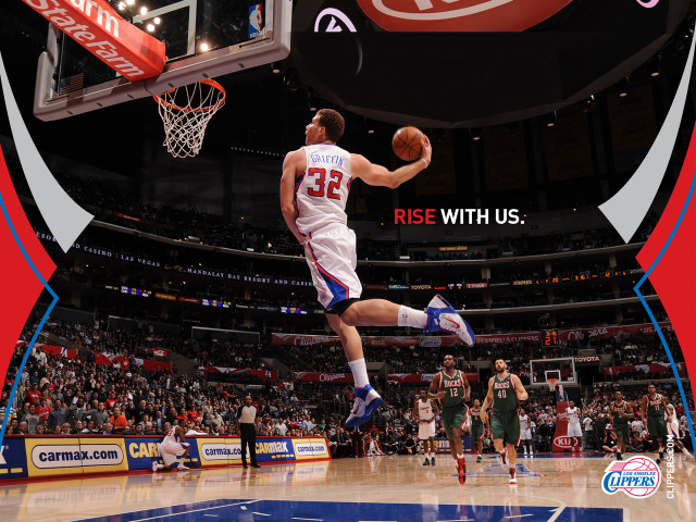 Basketball player jumping dunk crowd #8 free wallpaper for desktop - medium preview image