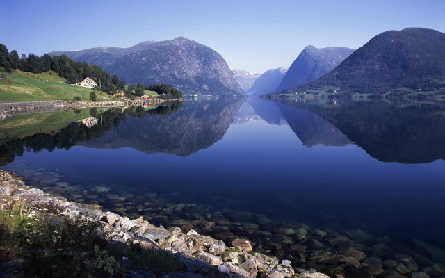 Lake mountains forest sky landscape free wallpaper for desktop - medium preview image