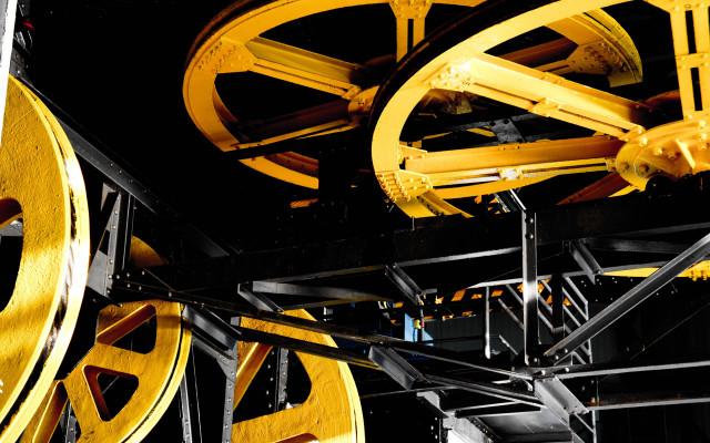 Clock yellow wheels side clock free wallpaper for desktop - medium preview image