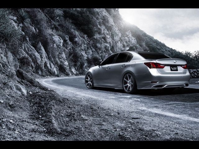 Silver car road mountain sky free wallpaper for desktop - medium preview image