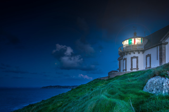 Lighthouse moon night magicrealism urban free wallpaper for desktop - medium preview image